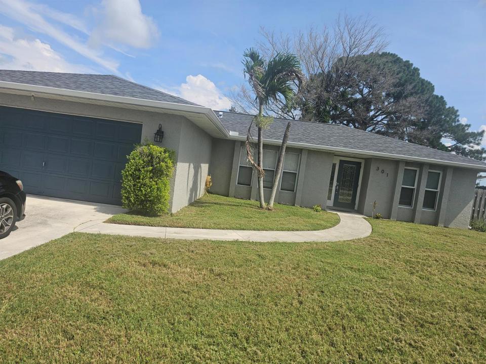 301 SW VIOLET Avenue, Port St. Lucie, Floride 34983, États-Unis