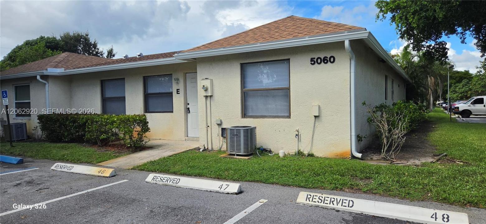 5060 Sanctuary Way E, West Palm Beach, Floride 33417, États-Unis