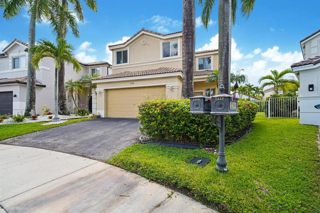 1428 CANARY ISLAND Drive, Weston, فلوريدا 33327, الولايات المتحدة