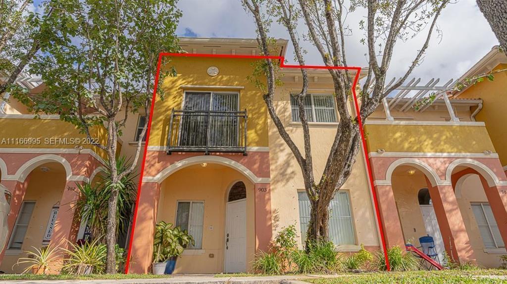 903 N SANTA CATALINA Circle, North Lauderdale, Florida 33068, USA