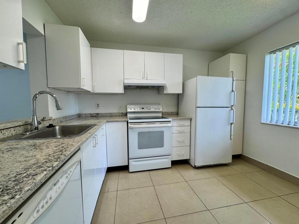 7770 NW 50TH Street 209, Lauderhill, 플로리다 33351, 미국