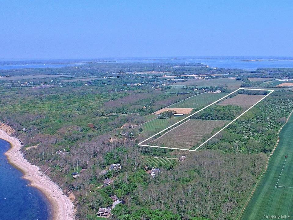 30145 County Road 48, Southold, Nowy Jork 11958, USA