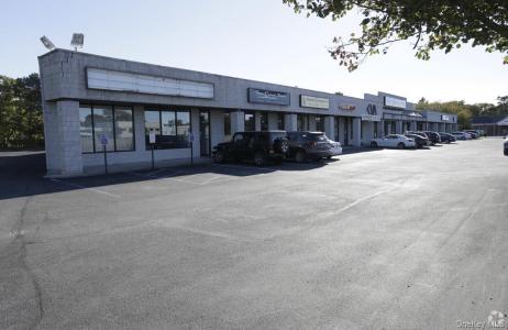 4846 Sunrise Highway, Islip, Nova Iorque 11782, Estados Unidos