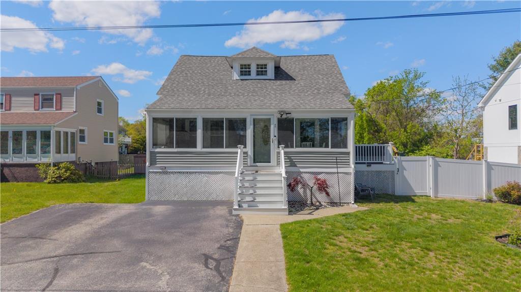 43 Samuel Gorton Avenue, Warwick, Rhode Island 02889