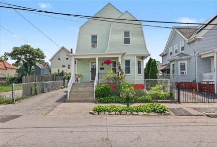 304 Indiana Avenue, Providence, Rhode Island 02905, USA