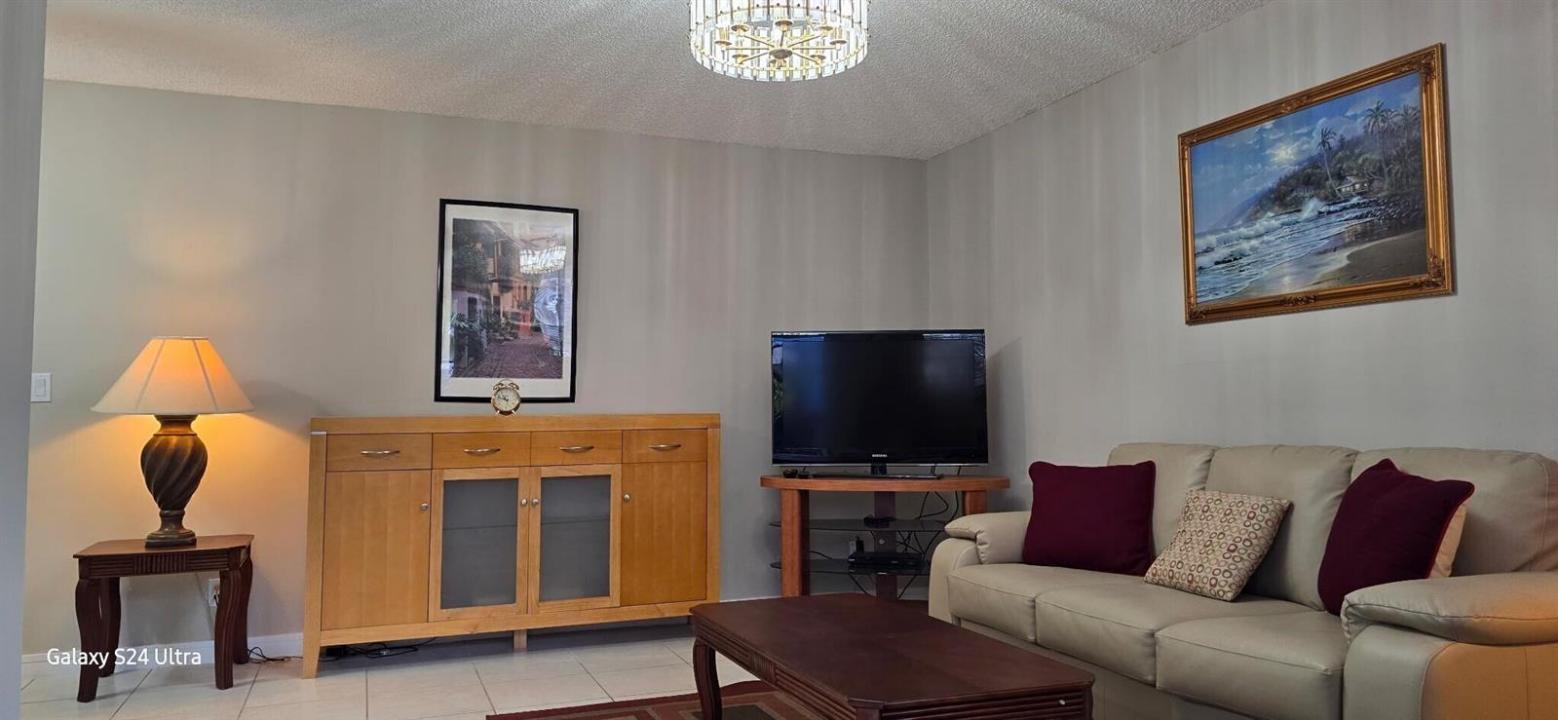 3210 HOLIDAY SPRINGS Boulevard 2-110, Margate, Floride 33063, États-Unis