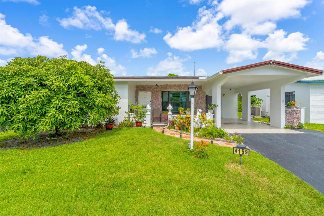 4159 NW 52nd Avenue, Lauderdale Lakes, Florida 33319, Amerika Birleşik Devletleri