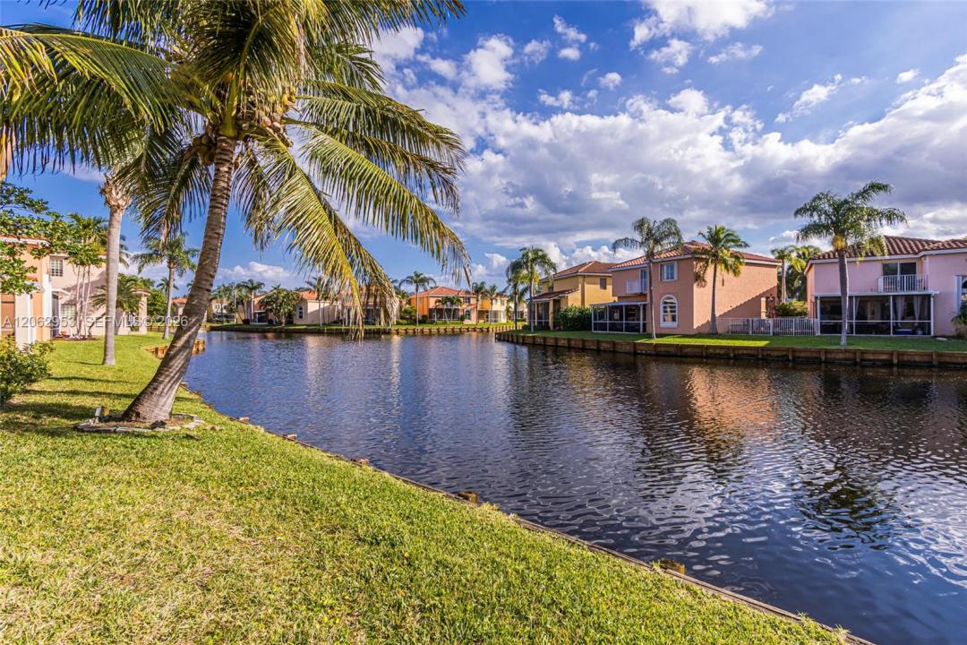 1540 N Trafalgar Cir, Hollywood, Florida 33020, Stati Uniti