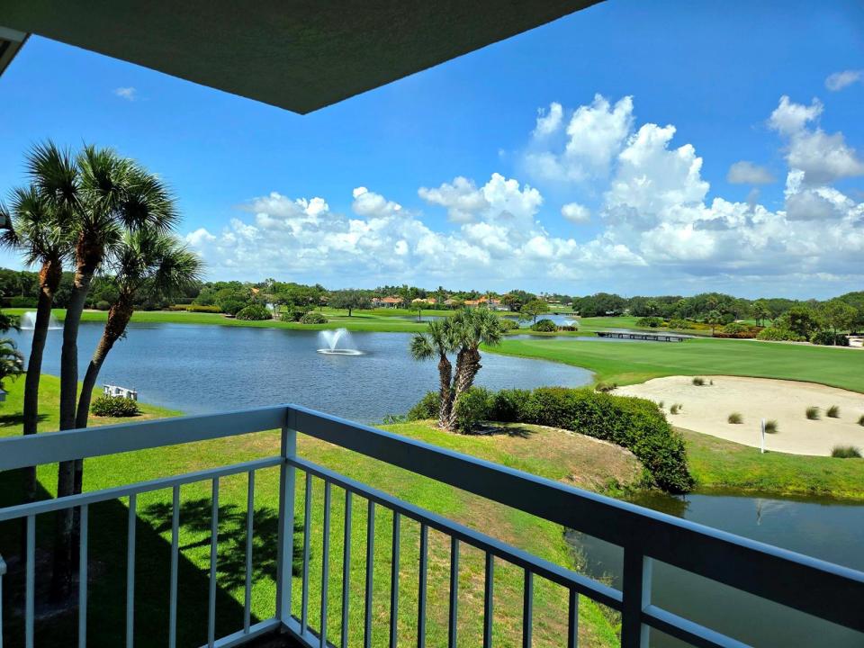 2421 VILLAGE Boulevard 303, West Palm Beach, Florida 33409, USA