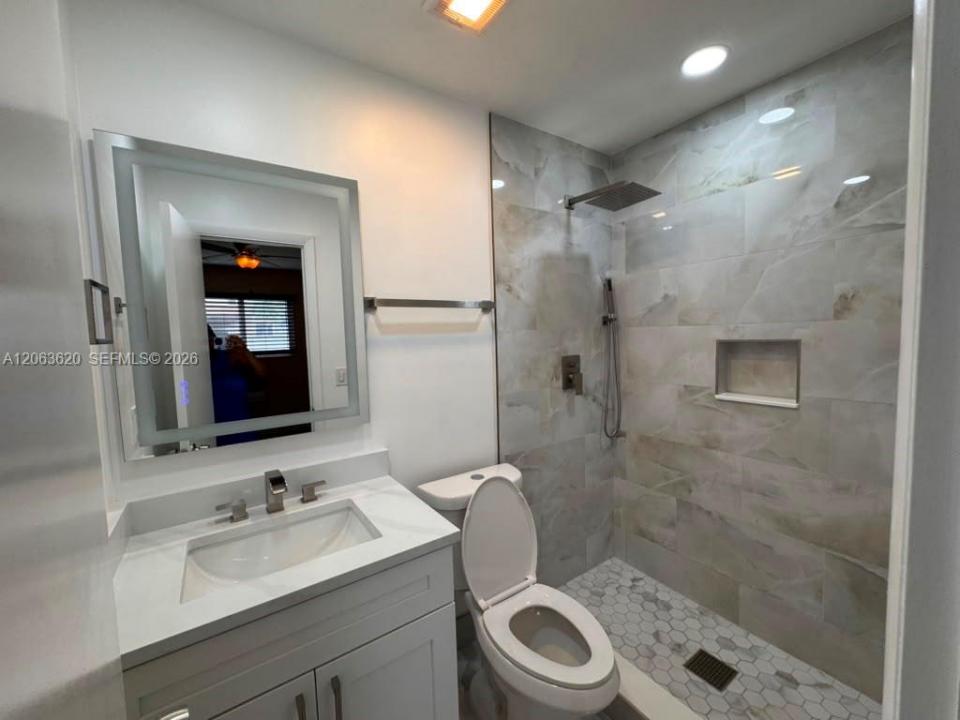 18331 NW 2nd Ct, Miami Gardens, Floride 33169, États-Unis
