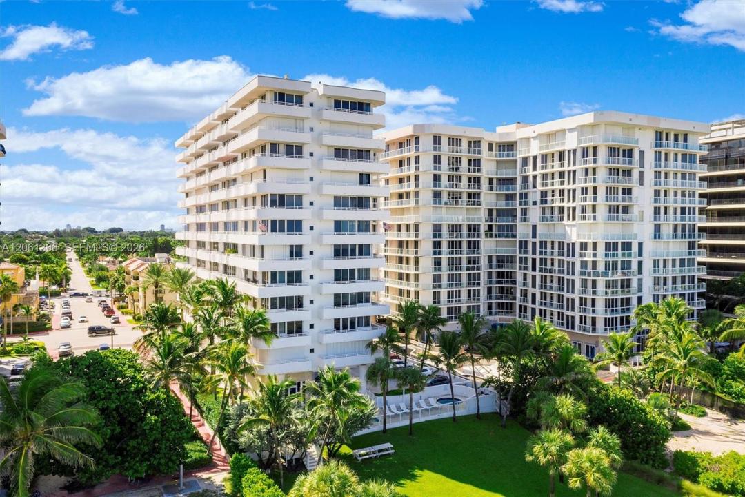 8911 Collins Ave 802, Surfside, Floride 33154, États-Unis