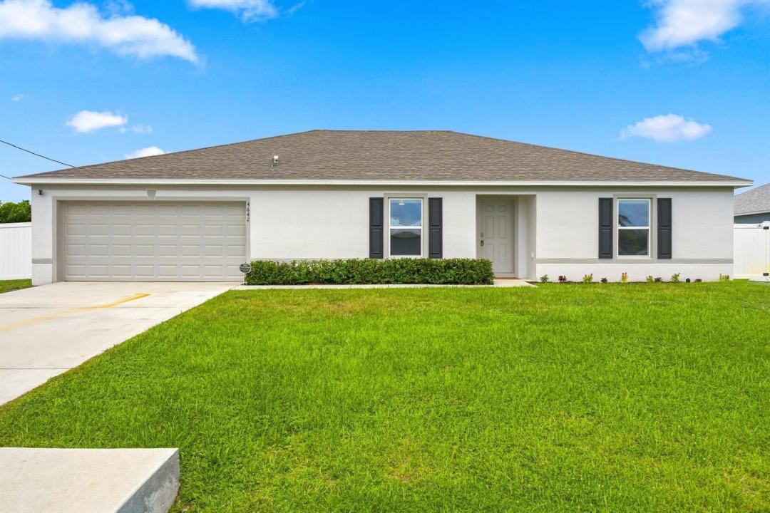 4642 SW Paley Road, Port St. Lucie, Floride 34953, États-Unis