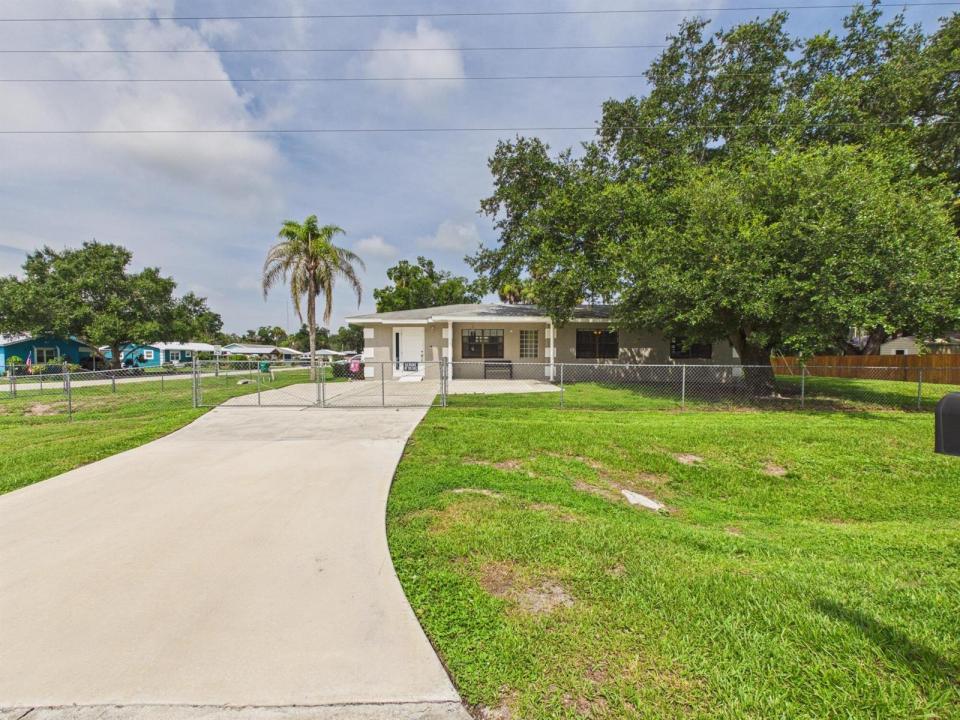 2151 SW 32ND Avenue, Okeechobee, Floride 34974, États-Unis