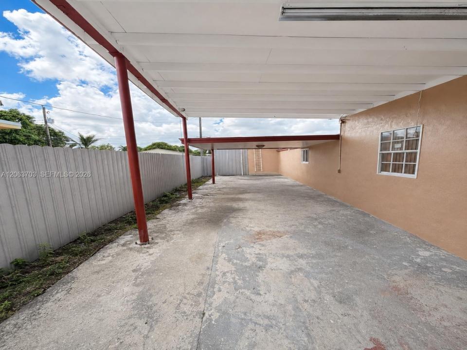 142 E 45th St, Hialeah, فلوريدا 33013, الولايات المتحدة