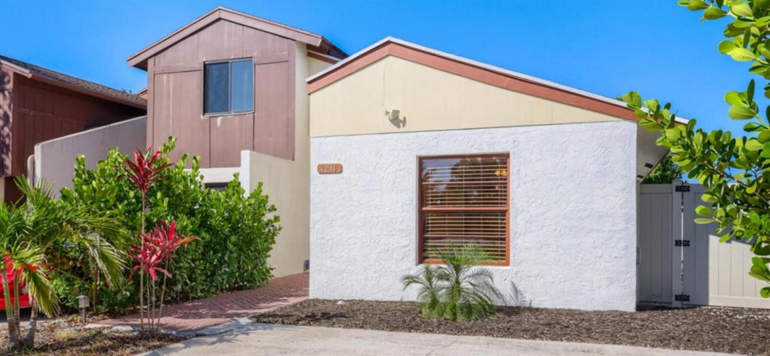 1231 THE 12TH FAIRWAY, Wellington, Florida 33414, USA
