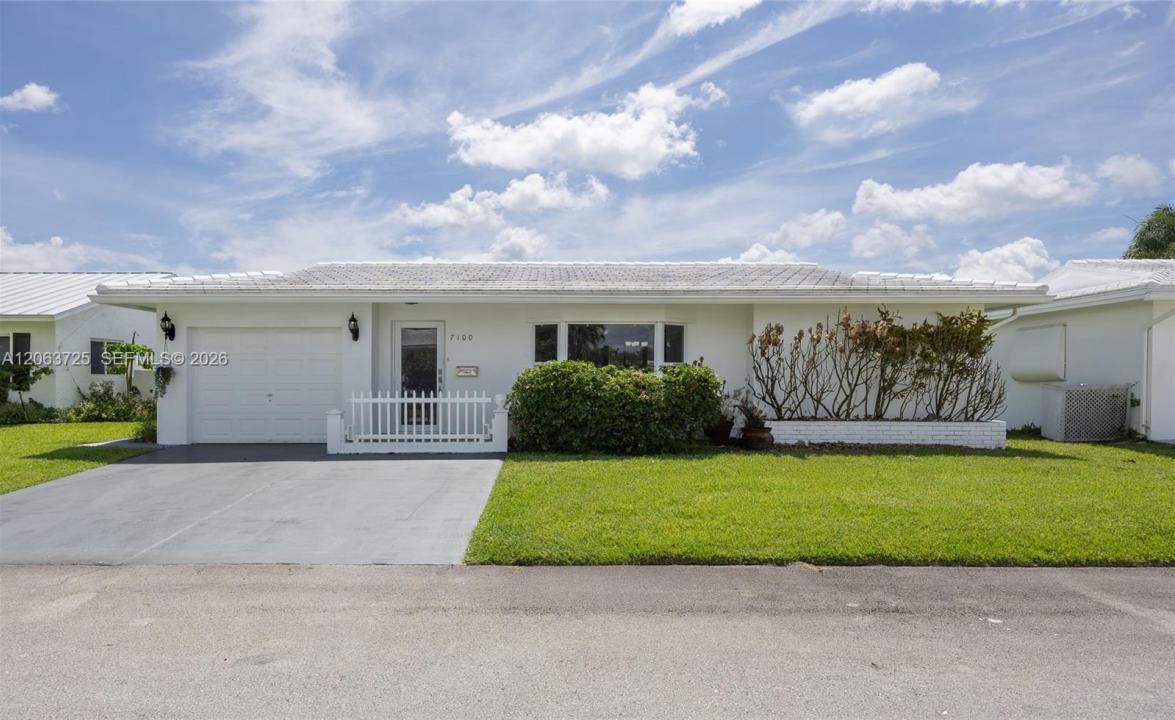 7100 NW 66th Ter, Tamarac, פלורידה 33321, ארצות הברית של אמריקה