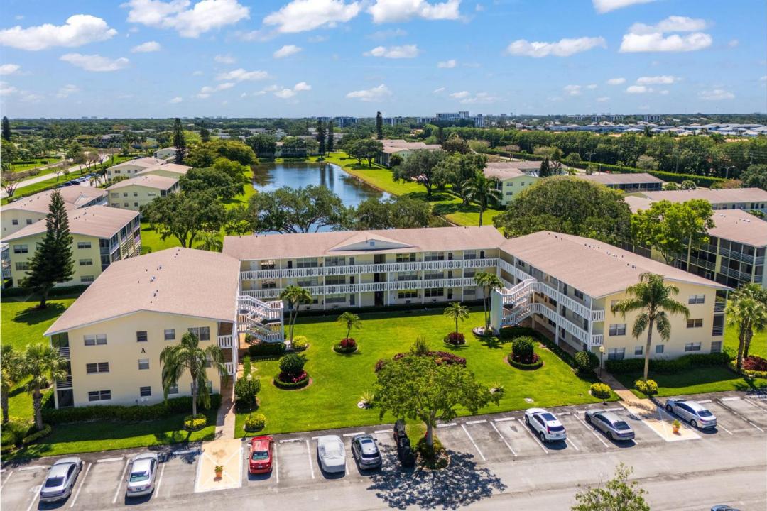 20 Dorset A, Boca Raton, Florida 33434, USA