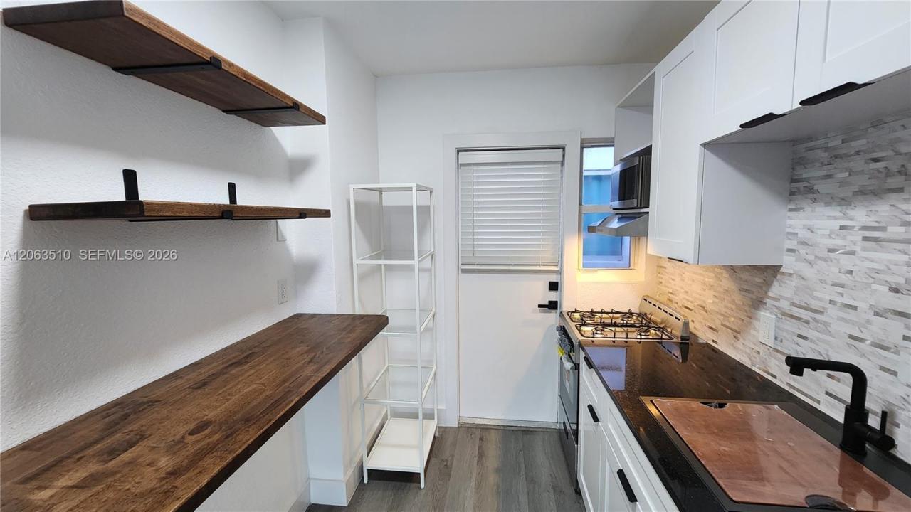 300 74th St 14, Miami Beach, Florida 33141, Stati Uniti