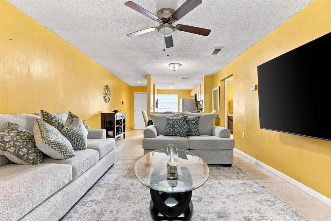 2232 SW 81st Avenue, Miramar, Florida 33025, Stati Uniti