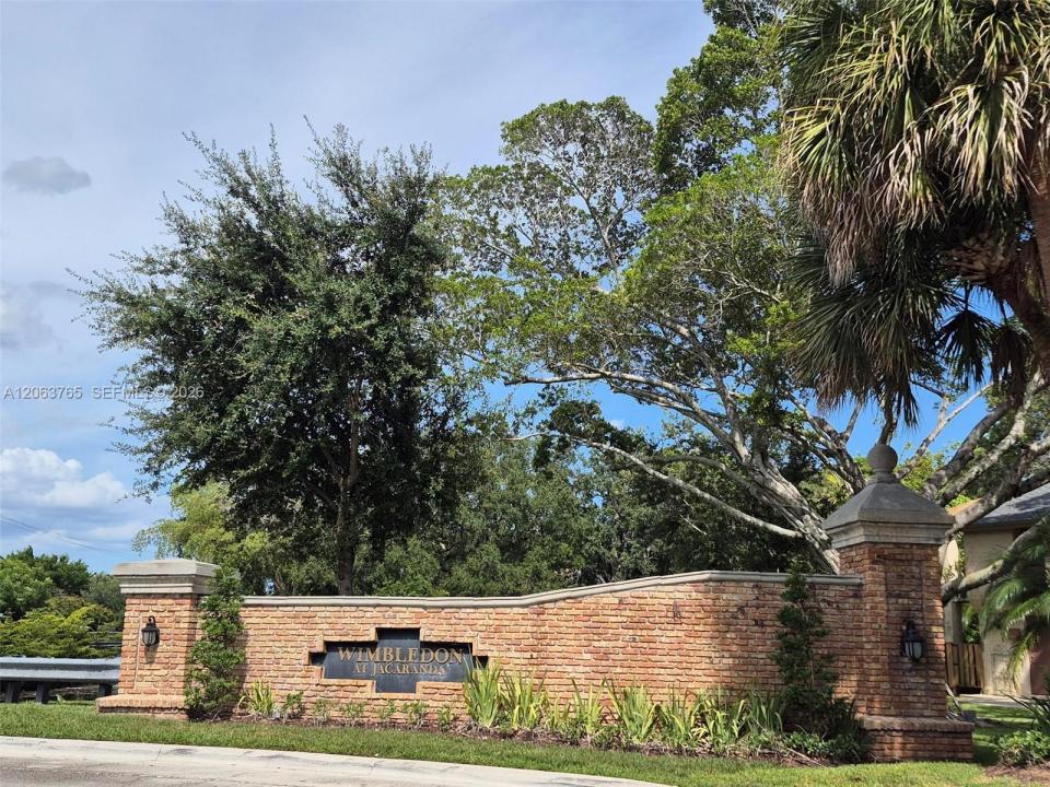 214 Wimbledon Lake Dr 57, Plantation, Floride 33324, États-Unis