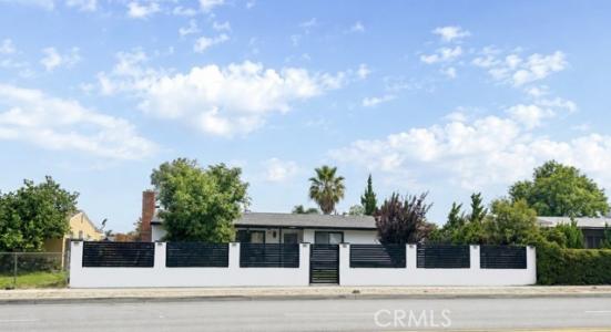 Cedar, Bloomington, California 92316, Stati Uniti