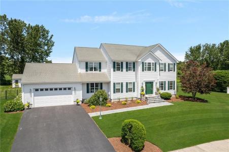 279 Alpine Estates Drive, Cranston, Rhode Island 02921, USA