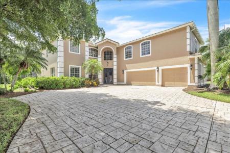 12898 Kedleston Circle, Fort Myers, Florida 33912, USA