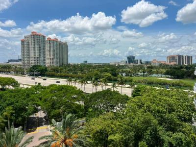3300 NE 192nd St 803, Aventura, Florida 33180, USA