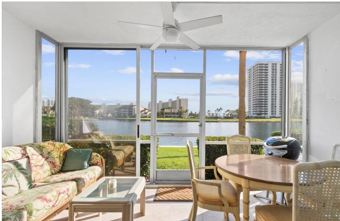 20 YACHT CLUB Drive 104, North Palm Beach, Floride 33408, États-Unis