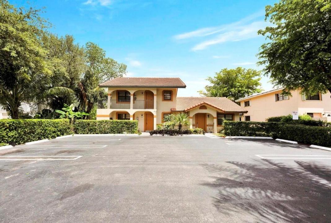 11665 NW 45th Street 11665, Coral Springs, Floride 33065, États-Unis