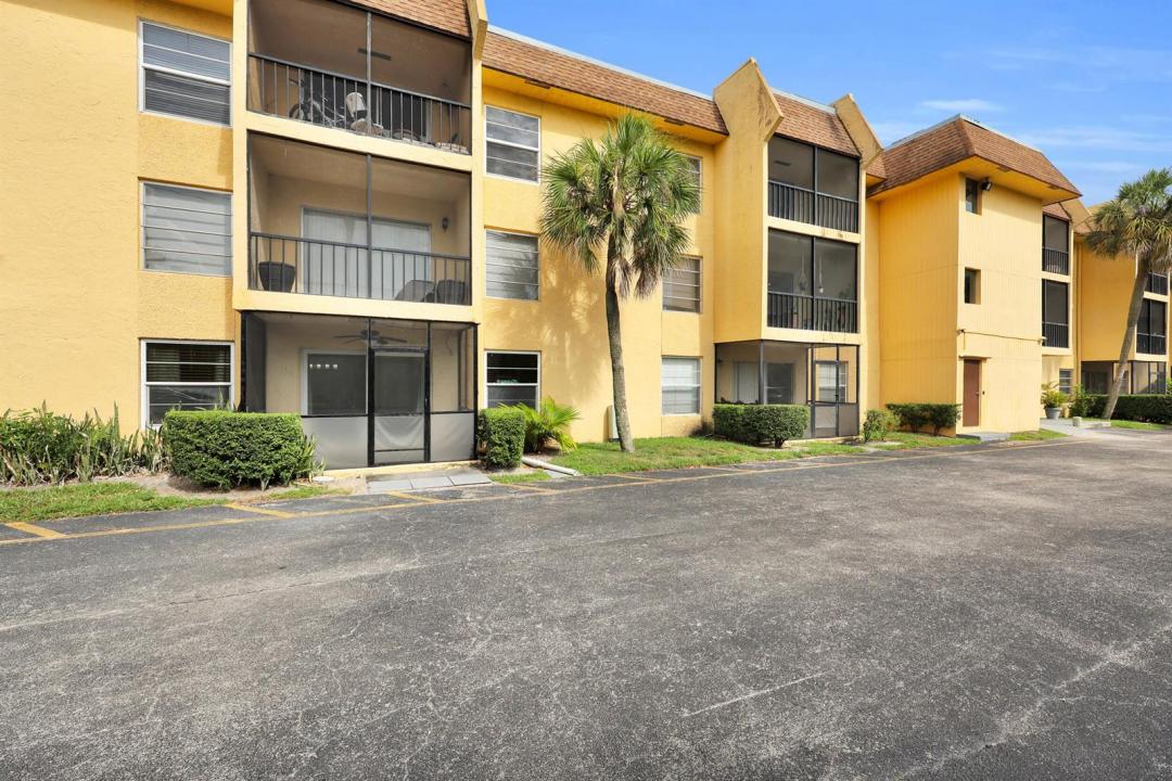 490 NW 20TH Street 1140, Boca Raton, Floride 33431, États-Unis