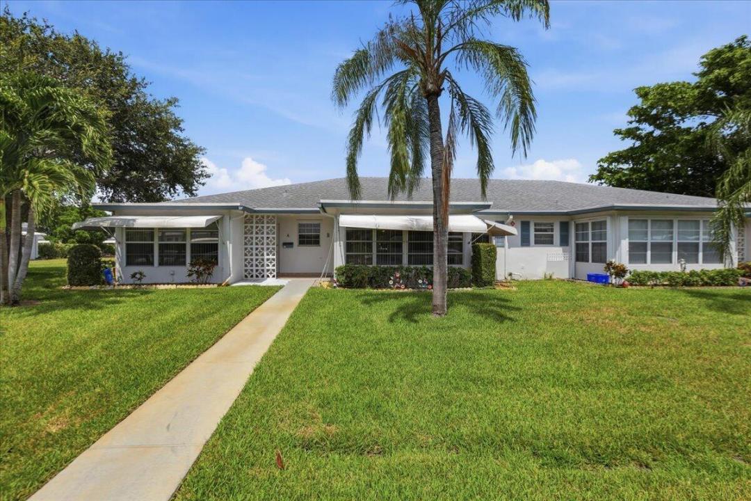1172 S Drive Circle B, Delray Beach, Floryda 33445, USA