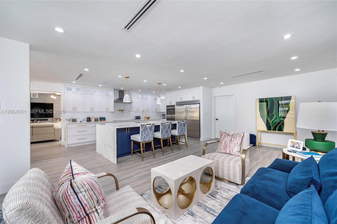 831 Cortez St, Coral Gables, Florida 33134, USA
