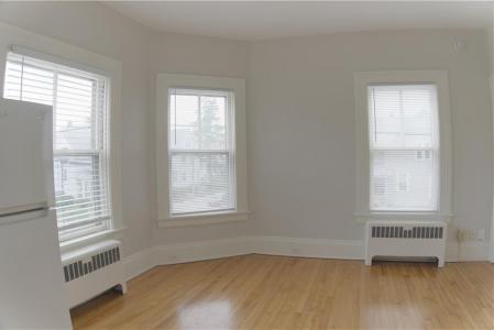 765 Park Avenue 2C, Cranston, Rhode Island 02910, USA