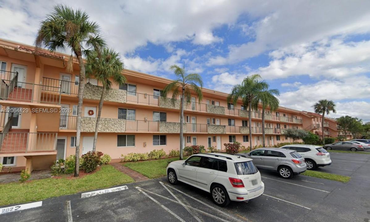 5950 Del Lago Cir 201, Sunrise, Floride 33313, États-Unis