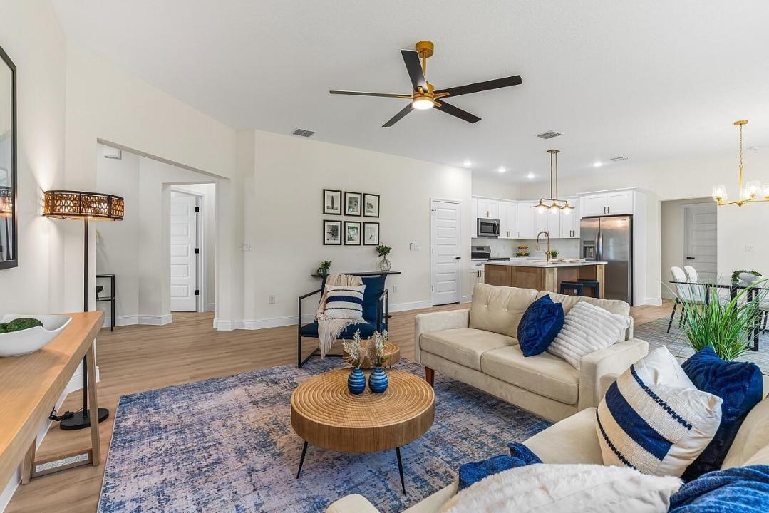 8236 104TH Court, Vero Beach, Florida 32967, USA