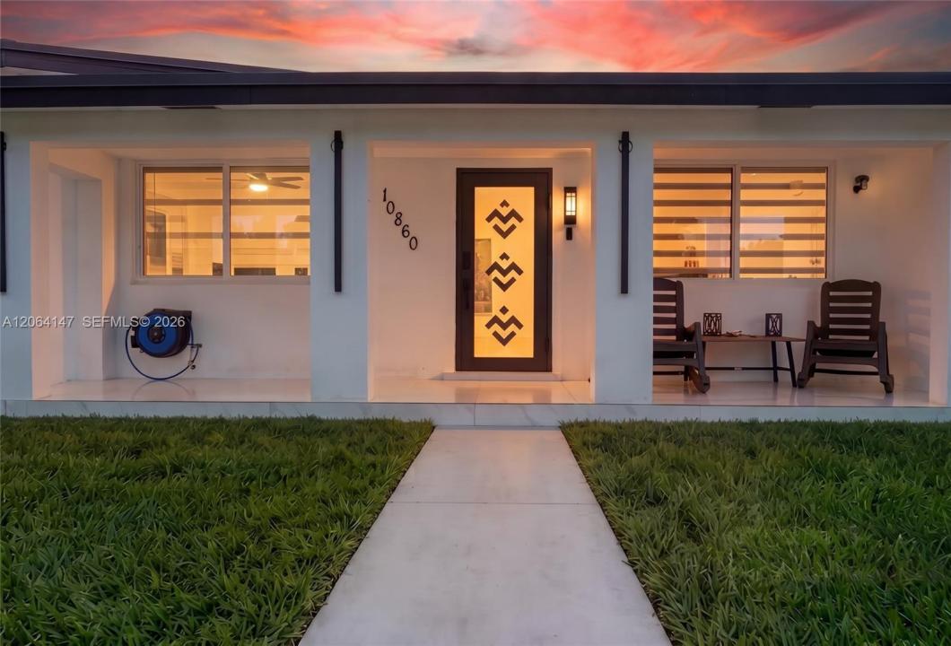 10860 SW 217th Ter, Miami, Florida 33170, USA