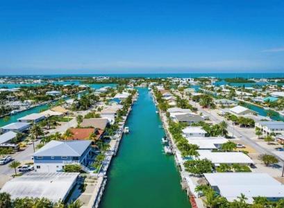 160 10th St, Key Colony, Florida 33051, USA