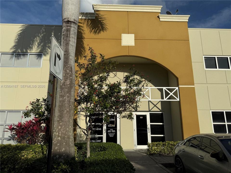 11231 NW 20th St 123, Doral, فلوريدا 33172, الولايات المتحدة