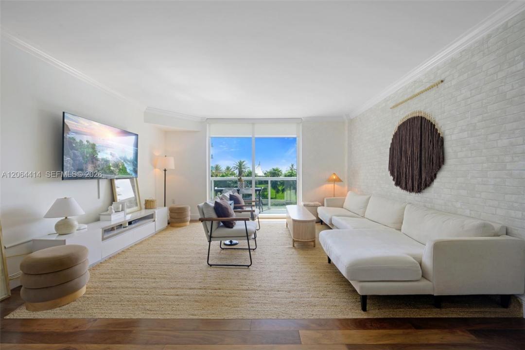 10275 Collins Ave 334, Bal Harbour, Florida 33154, Stati Uniti