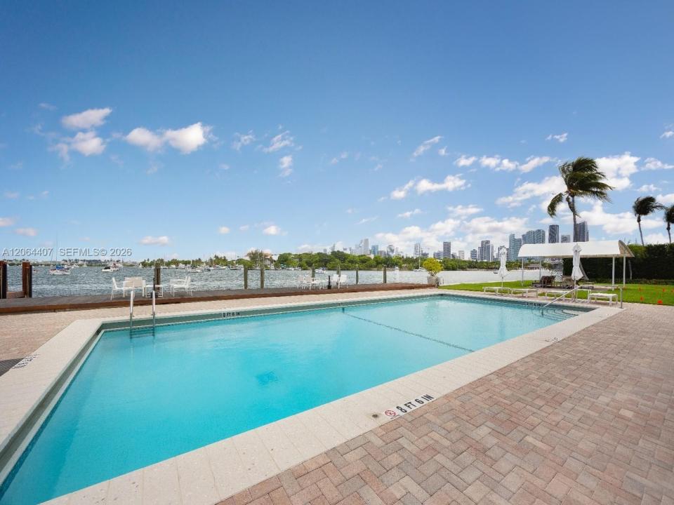 1110 Venetian Way 2B, Miami, Florida 33139, Stati Uniti