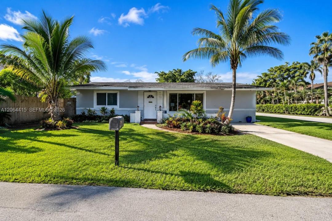 3730 SW 47th Ct, Dania Beach, Florida 33312, USA