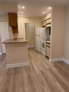 1247 SW 46th Ave 1306, Pompano Beach, Florida 33069, USA