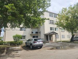 5505 NW 7th St W410, Miami, Florida 33126, Stati Uniti
