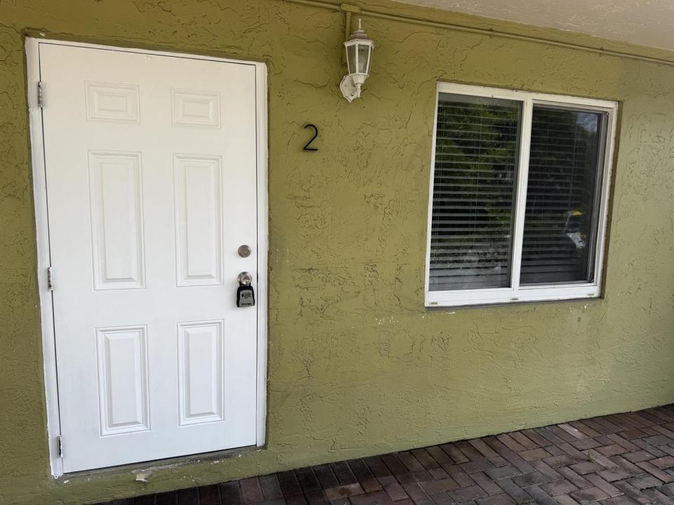 1151 NE 16th Court 2, Fort Lauderdale, Florida 33305, USA
