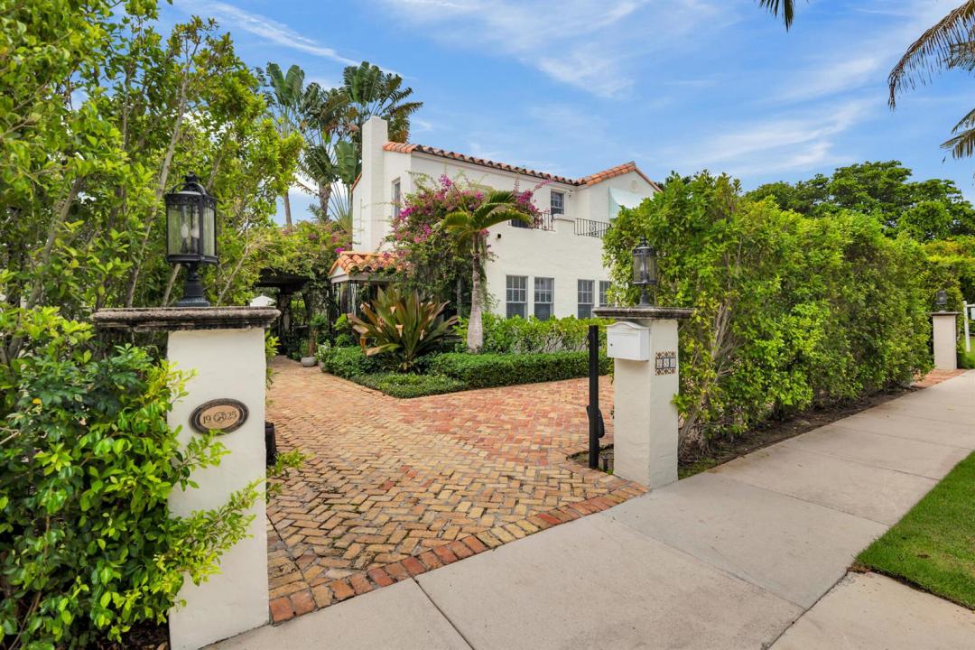 230 SUNSET Road, West Palm Beach, Florida 33401