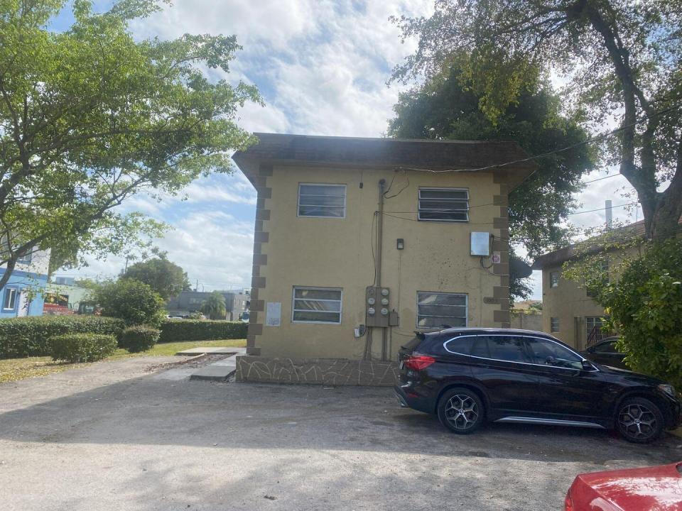 1004 NW 2nd Street 2, Fort Lauderdale, Flórida 33311, Estados Unidos