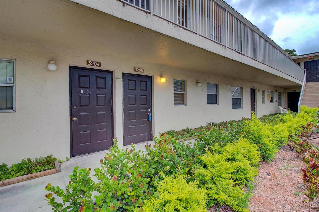 3206 SW CORAL RIDGE Drive 3206, Coral Springs, Florida 33065, USA