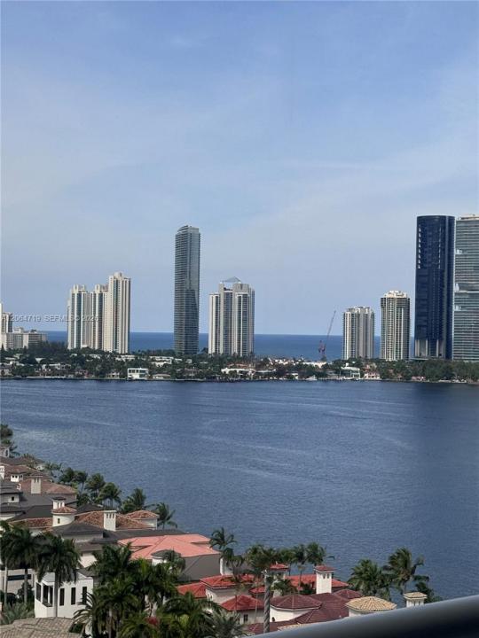 4000 Island Blvd 1804, Aventura, Floryda 33160, USA