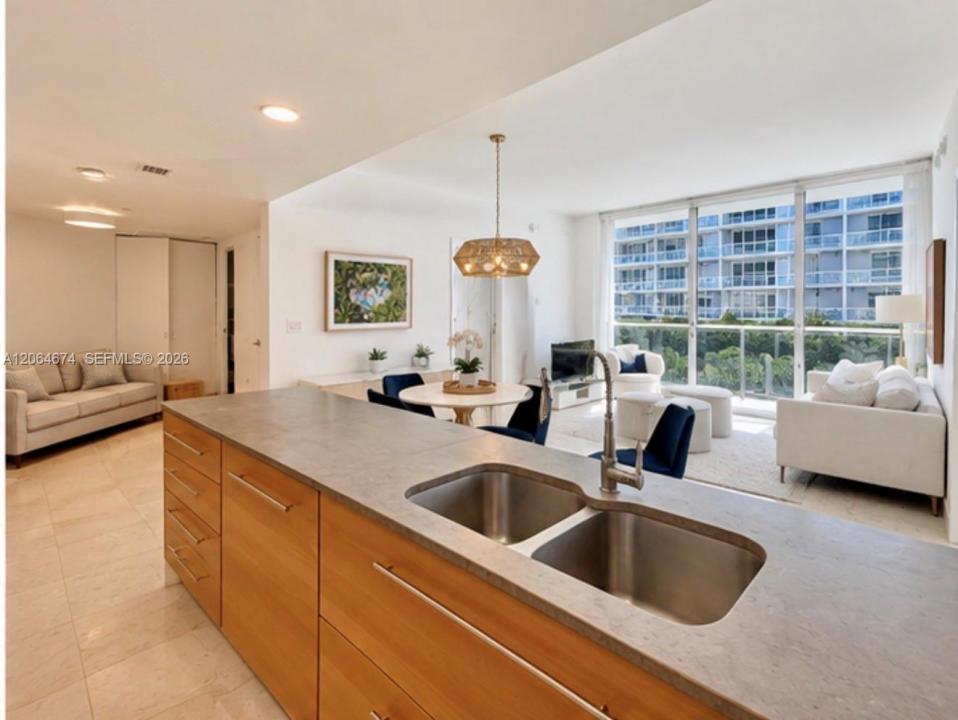 475 Brickell Ave 1609, Miami, Floride 33131, États-Unis